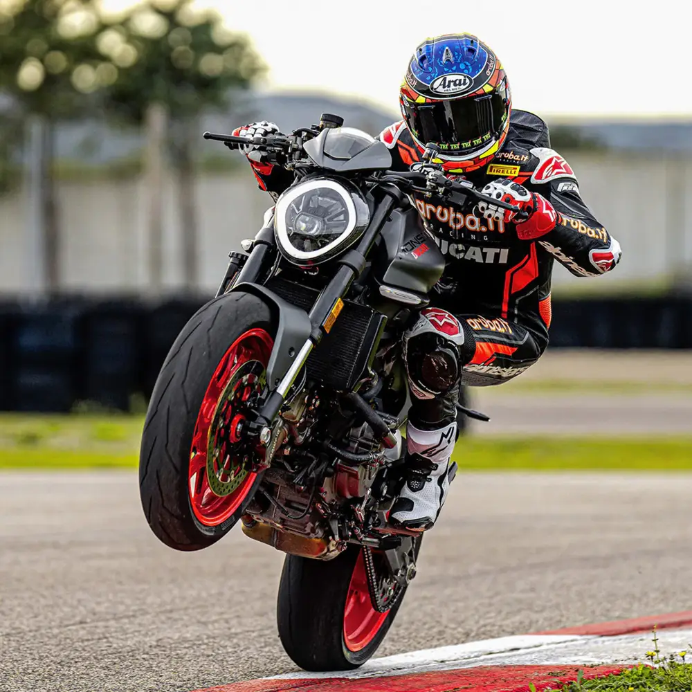 Мотоцикл Ducati Monster - фото 29